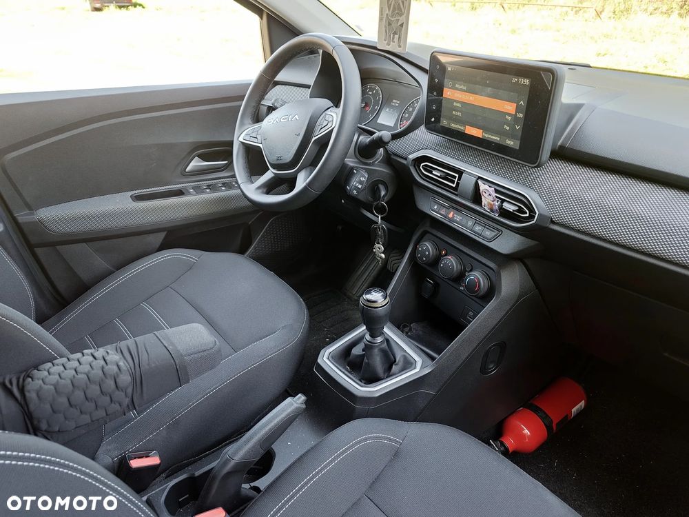 Dacia Jogger 1.0 TCe Essential - 11