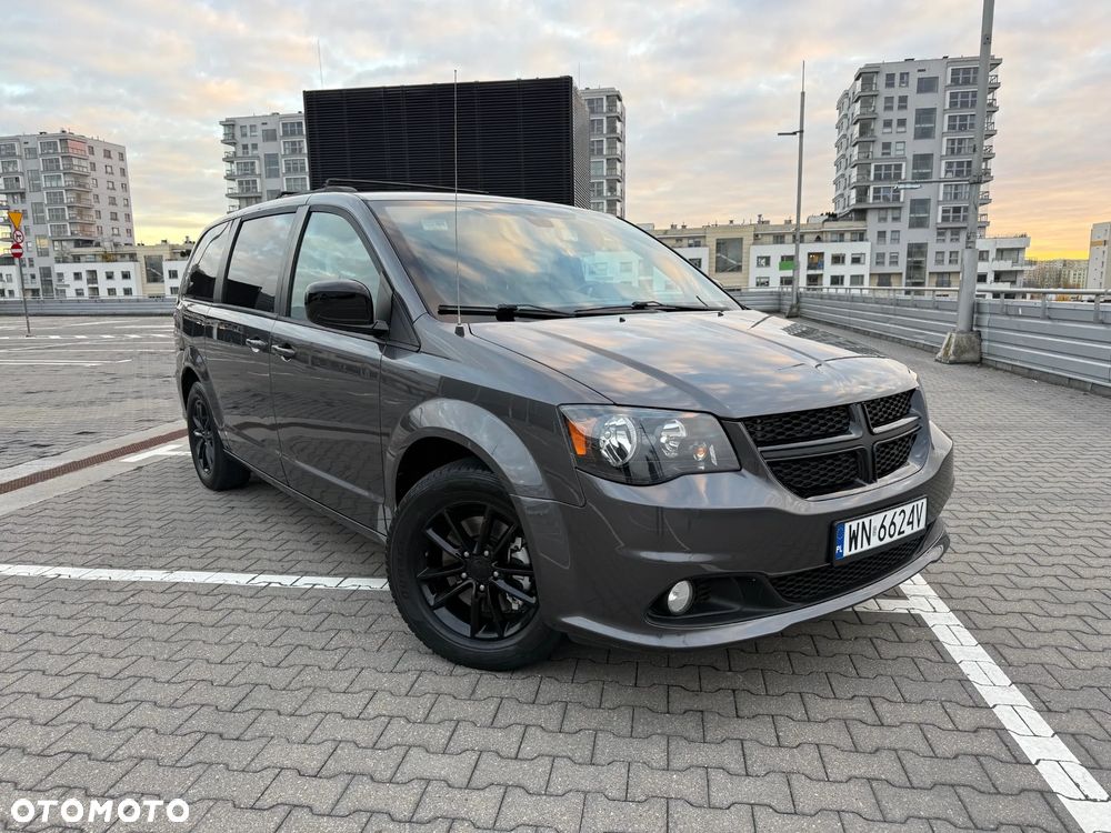 Dodge Grand Caravan - 13