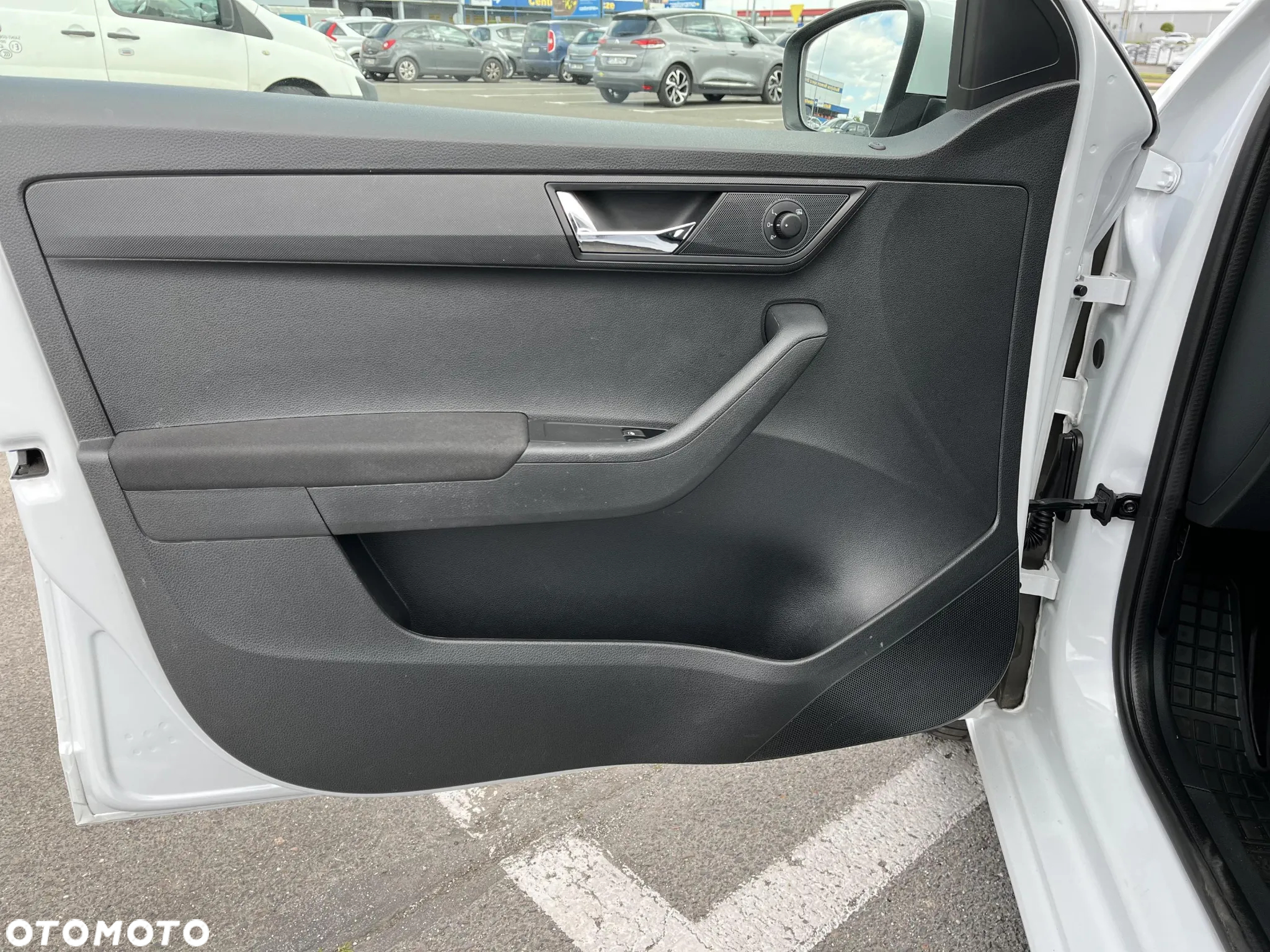 Skoda Fabia 1.0 TSI Ambition - 11