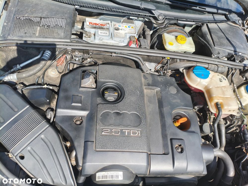 Audi A4 Avant 2.0 TDI - 33
