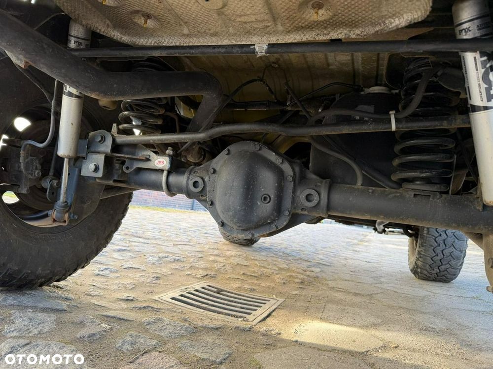 Jeep Wrangler - 30