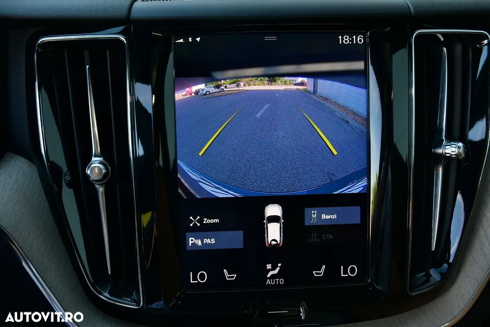 Volvo XC 60 B5 D AWD Geartronic Inscription - 26