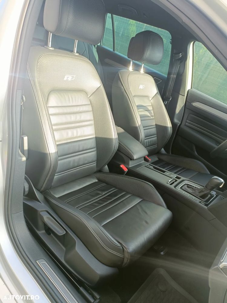 Volkswagen Passat Variant 2.0 TDI 4Mot DSG Highline - 8