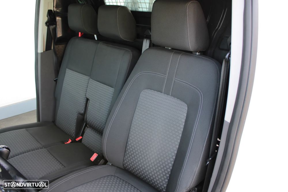 Ford Transit-Connect - 14