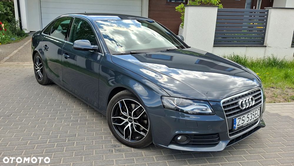 Audi A4 Limousine 1.8 TFSI S line Sportpaket - 3