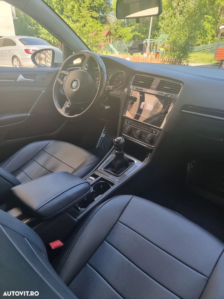 Volkswagen Golf 1.0 TSI Comfortline - 16
