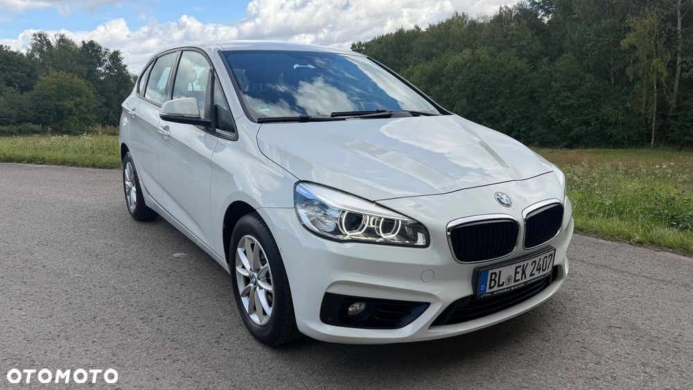BMW Seria 2 218d - 2