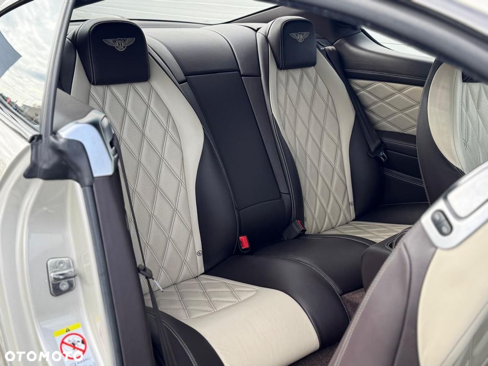 Bentley Continental GT - 18