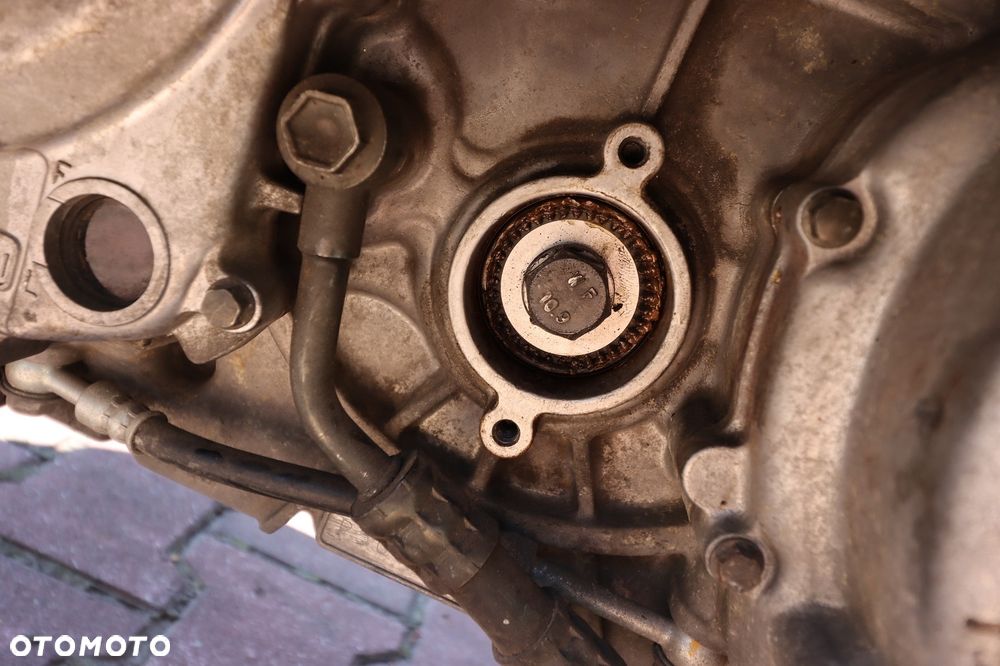 Suzuki Burgman - 11