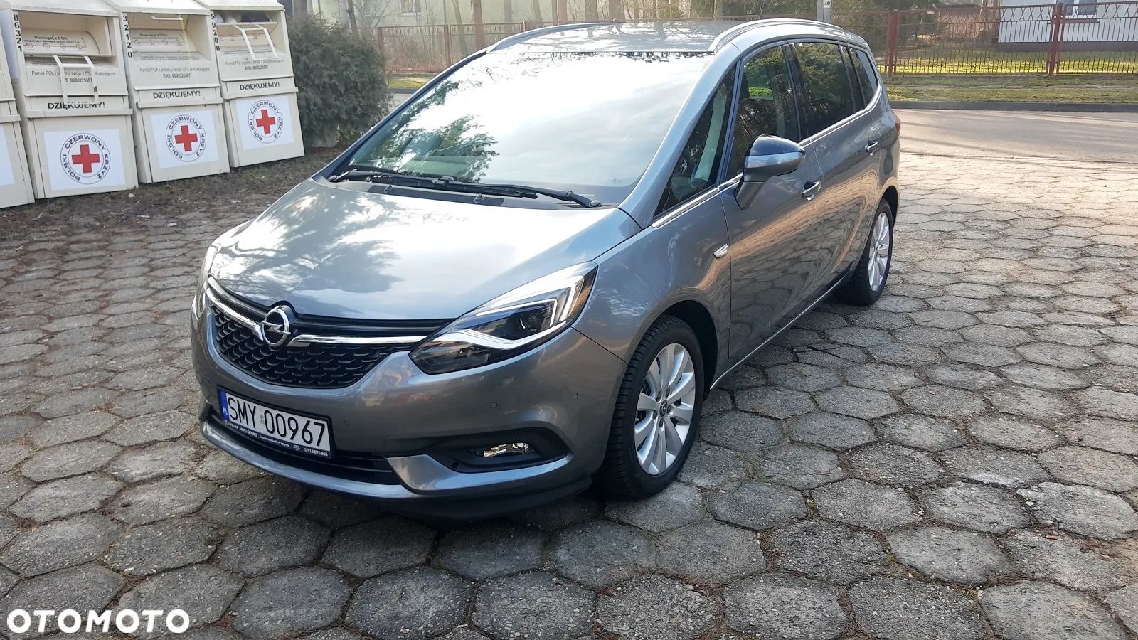 Opel Zafira - 1