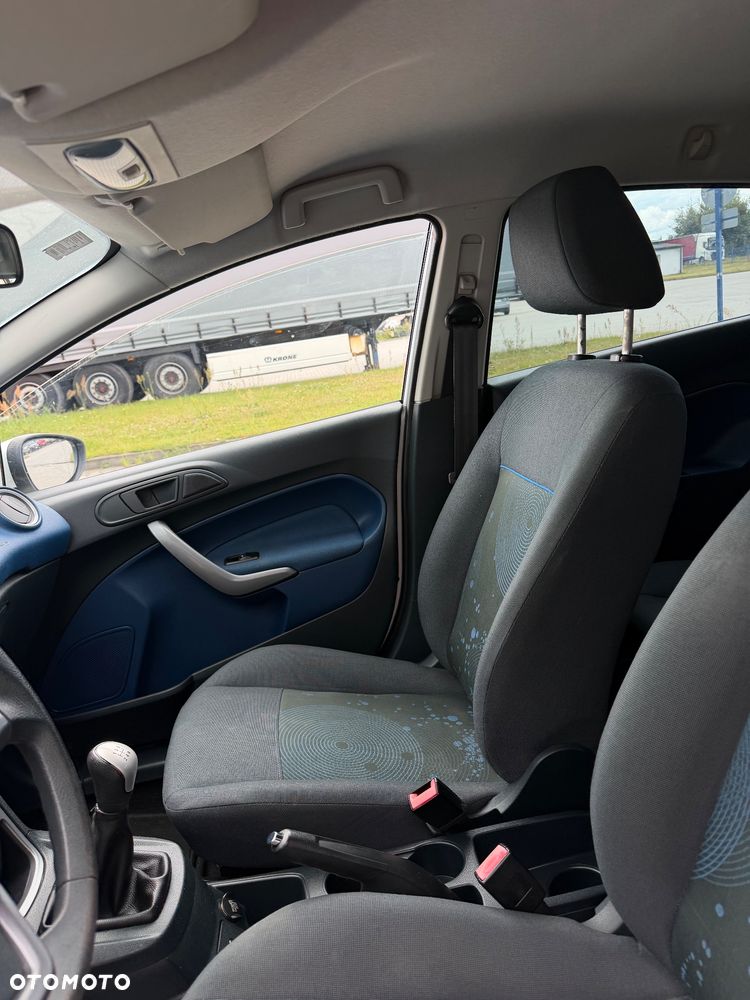Ford Fiesta 1.25 Ambiente - 12