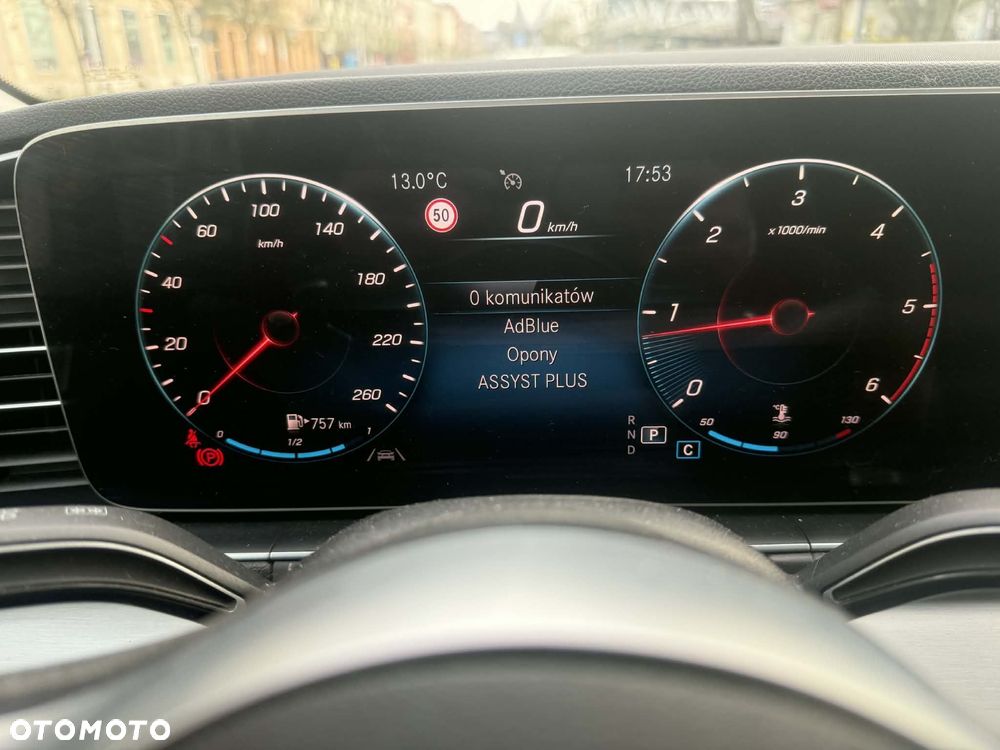 Mercedes-Benz GLE - 12
