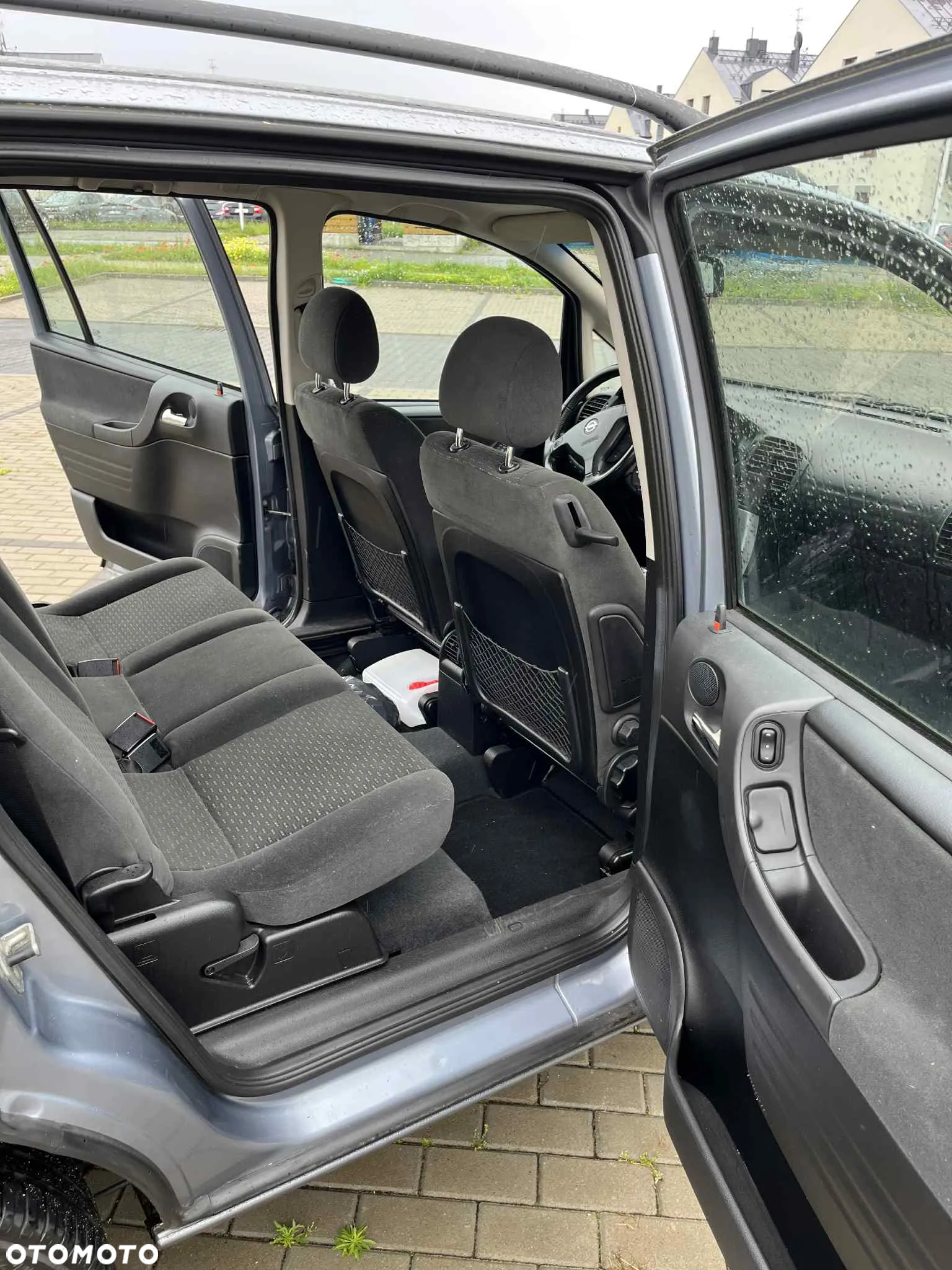 Opel Zafira 1.8 - 12
