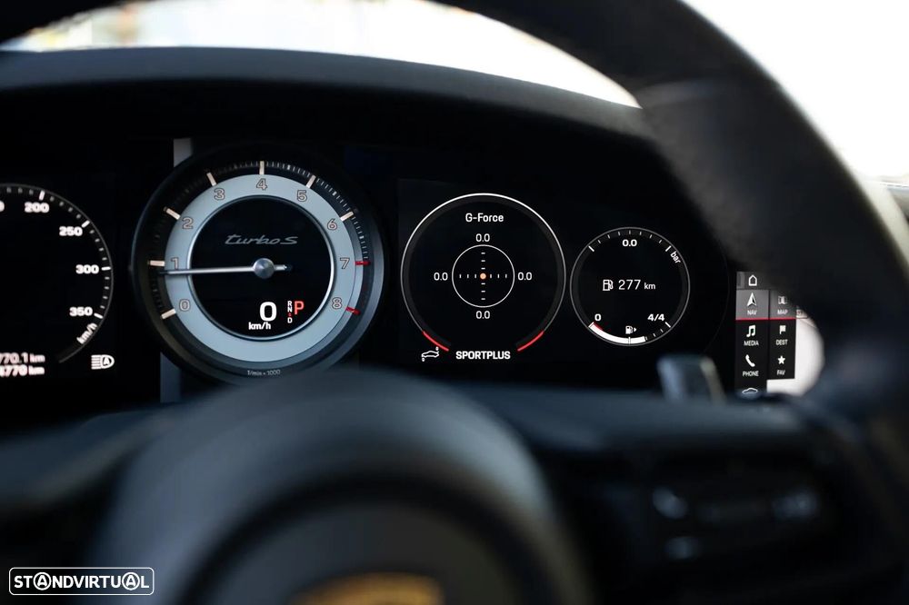 Porsche 911 (992) Turbo S PDK - 50