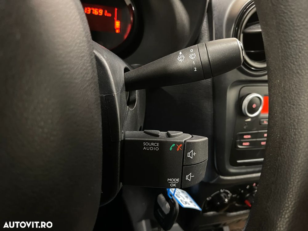Dacia Dokker 1.5 Blue dCi Laureate - 17