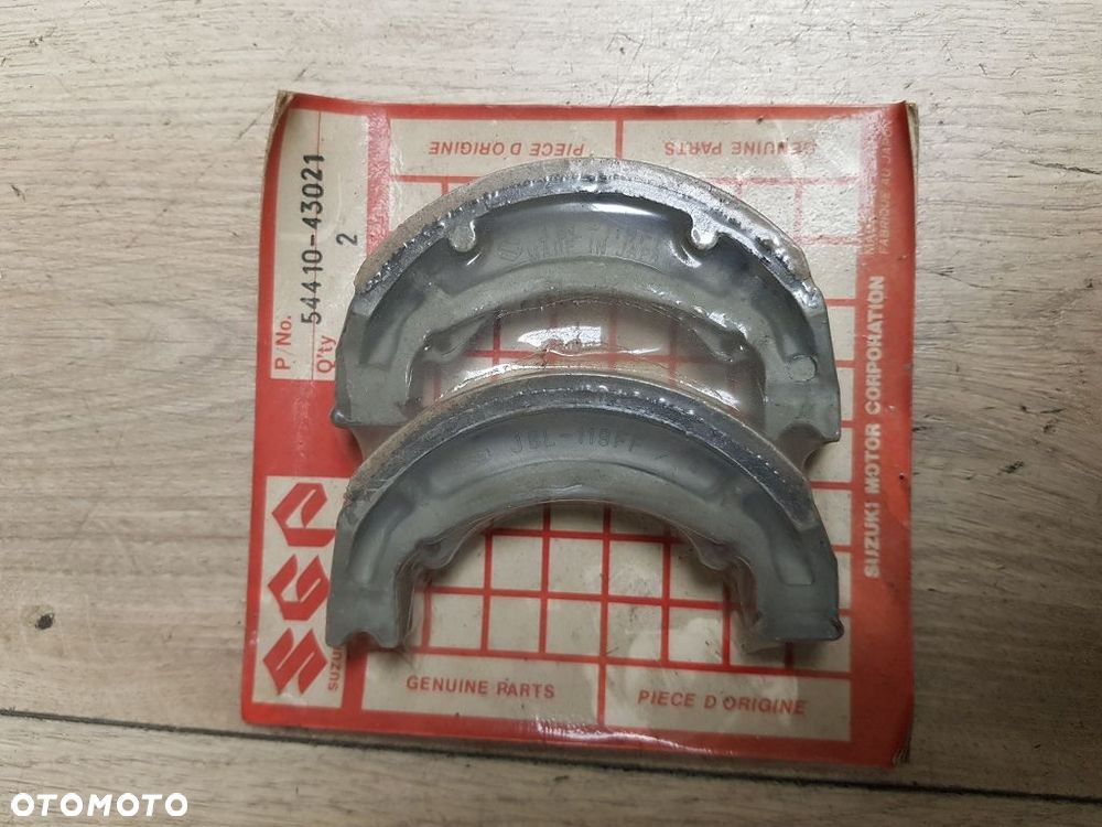 Szczęki hamulcowe Suzuki RM80 OR50 DS80 RM60  54410-43021 - 2