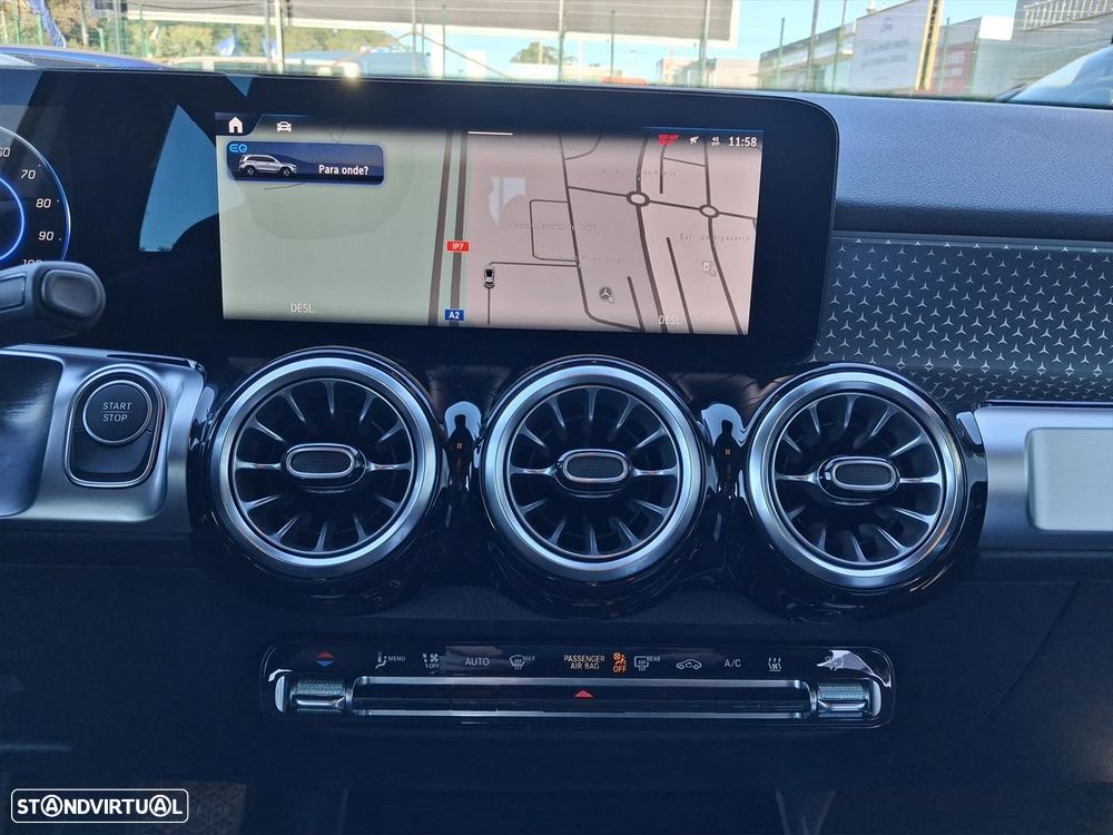 Mercedes-Benz EQB - 18