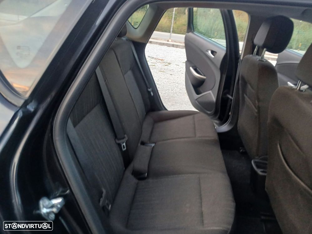 Opel Astra - 9