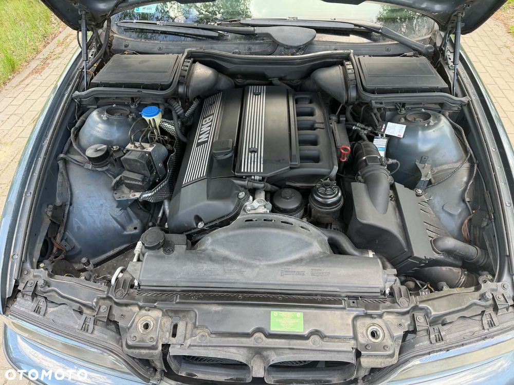 BMW Seria 5 - 14
