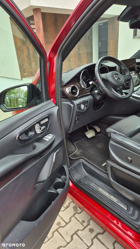 Mercedes-Benz Klasa V 300 d 4-Matic 9G-Tronic Avantgarde (d³ugi) - 9
