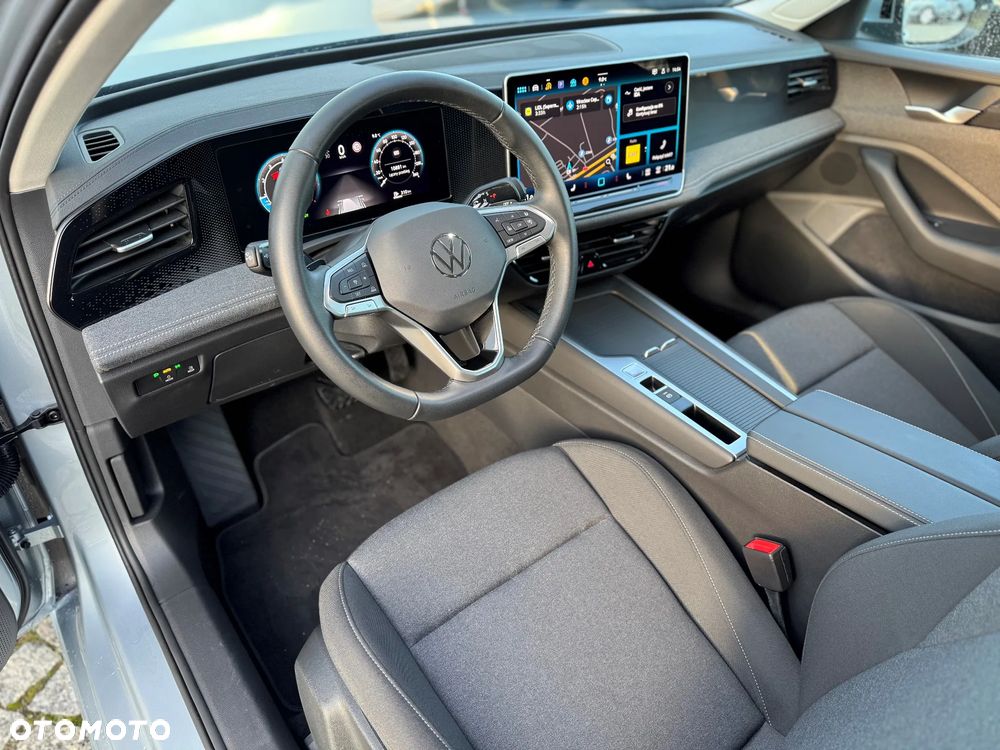 Volkswagen Passat - 5