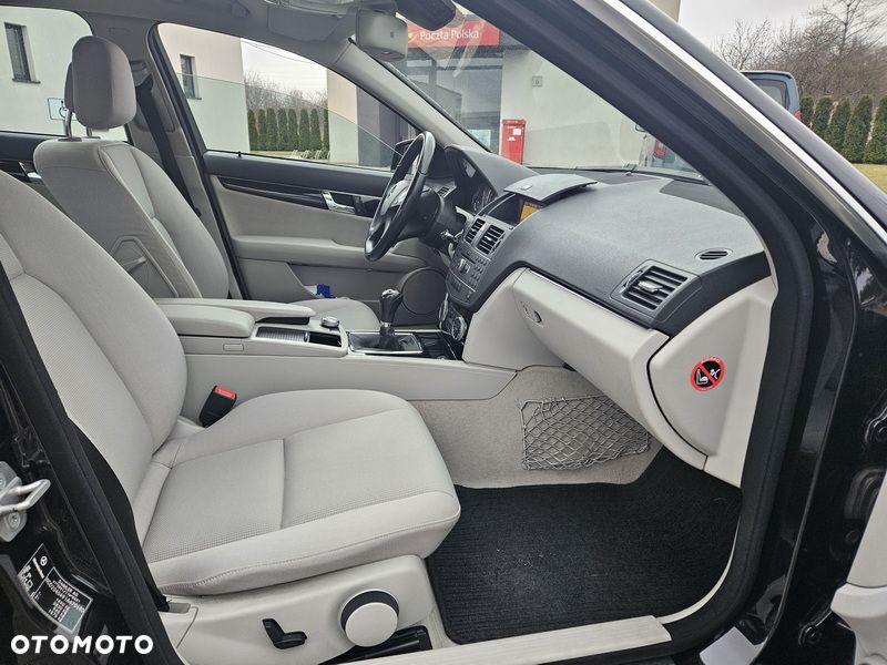 Mercedes-Benz Klasa C 180 Kompressor Elegance - 9