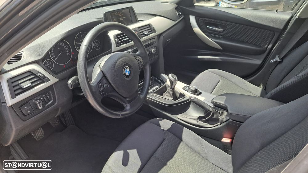 BMW 316 d Line Modern - 30