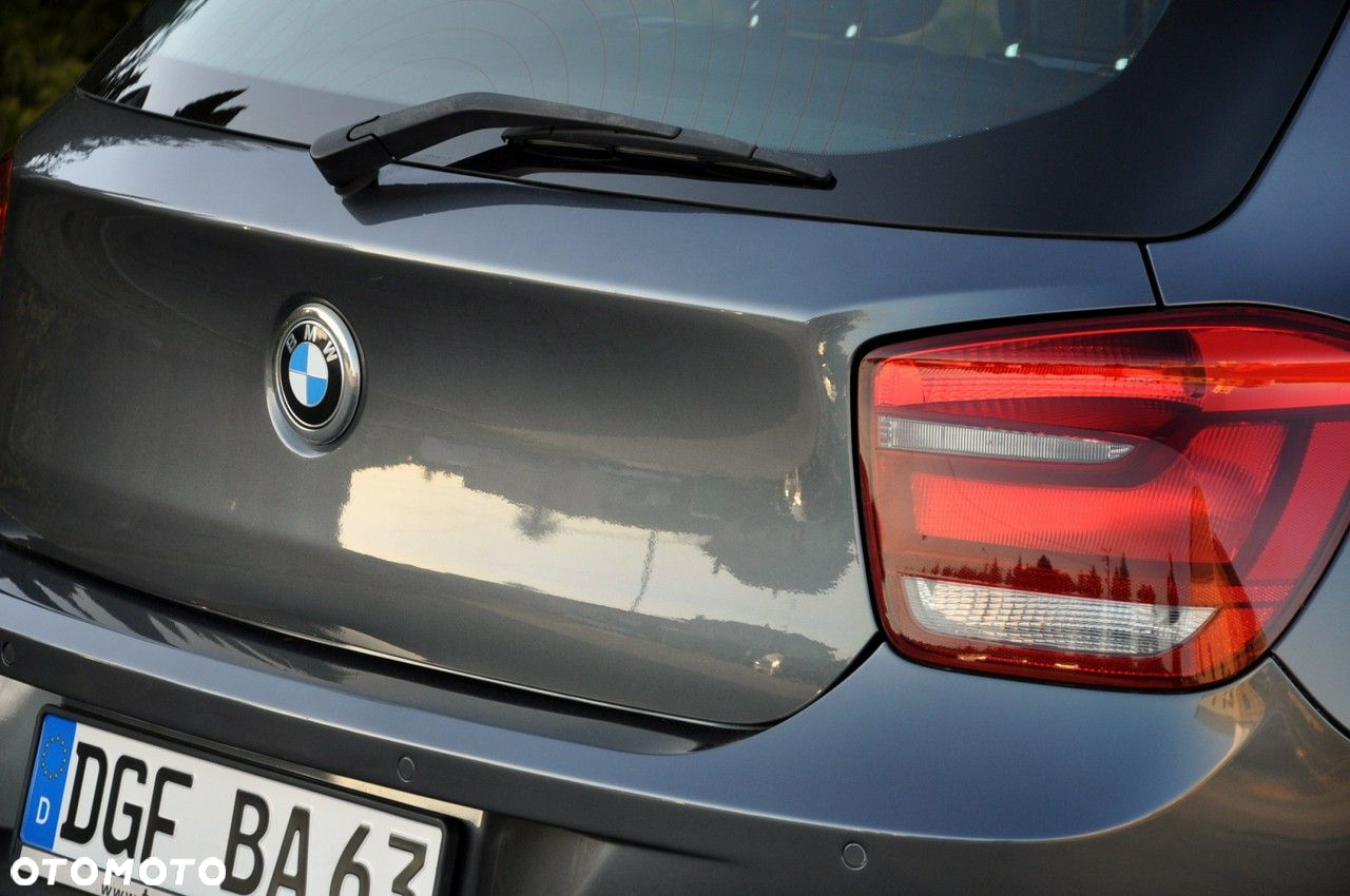 BMW Seria 1 - 16