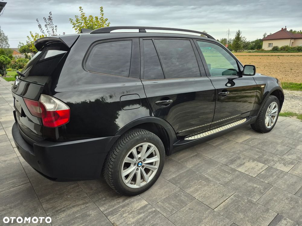 BMW X3 2.5i - 11