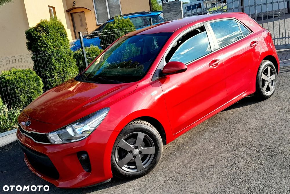 Kia Rio - 2