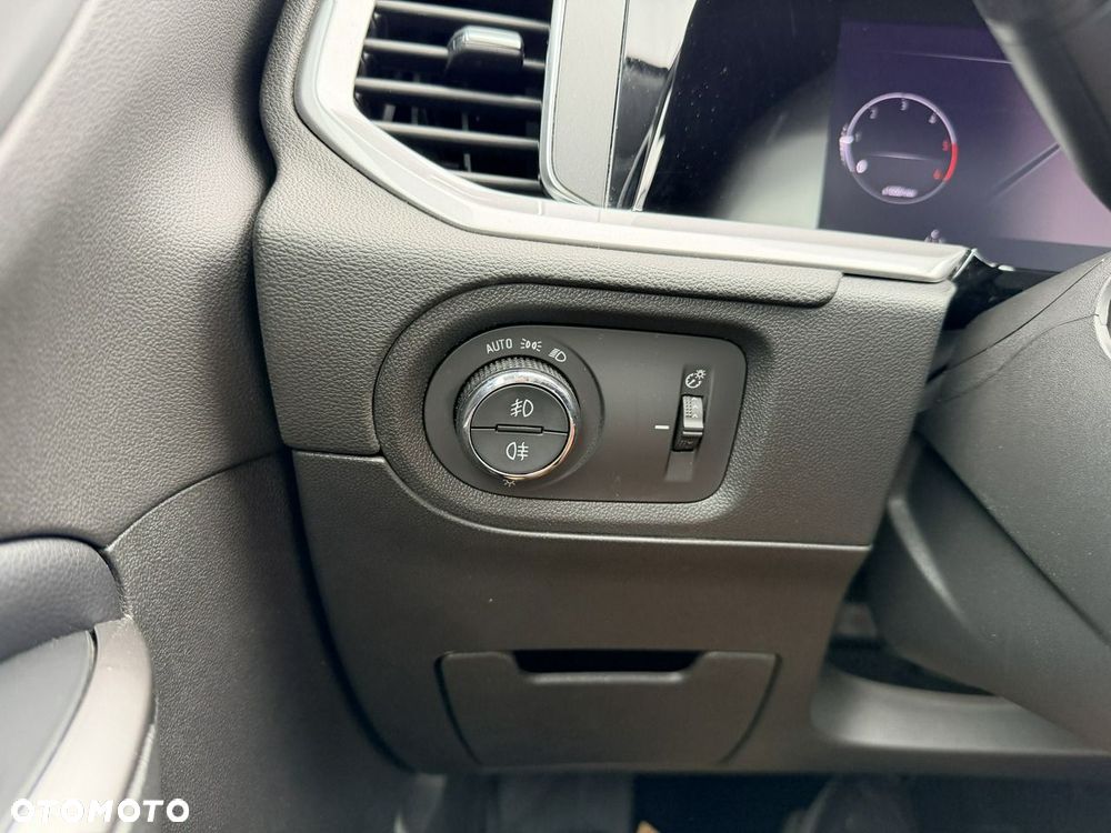 Opel Grandland 1.5 CDTI Ultimate S&S - 26