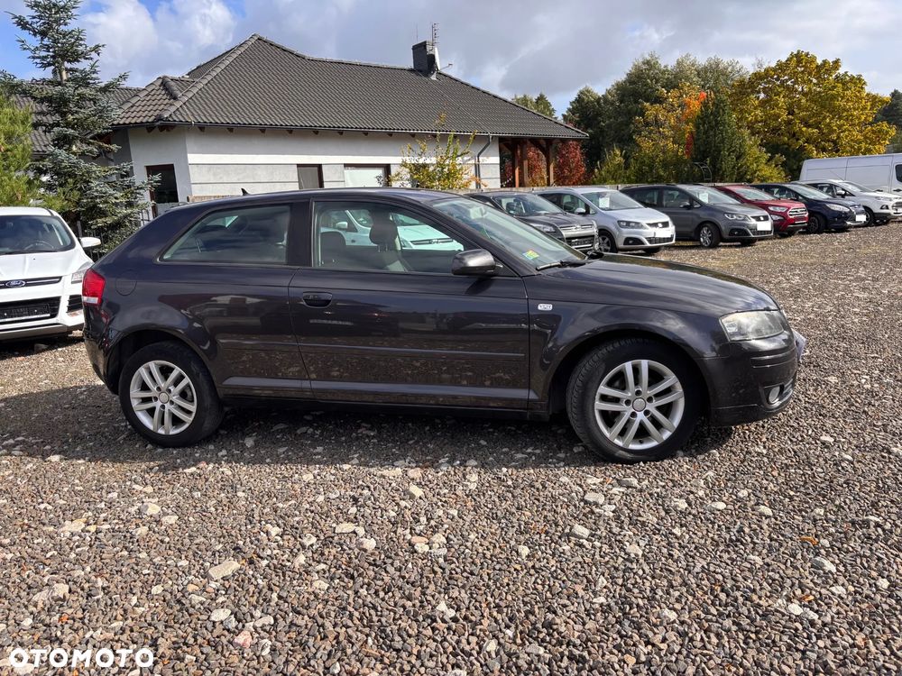 Audi A3 3-drzwiowe 1.9 TDI Ambition - 3