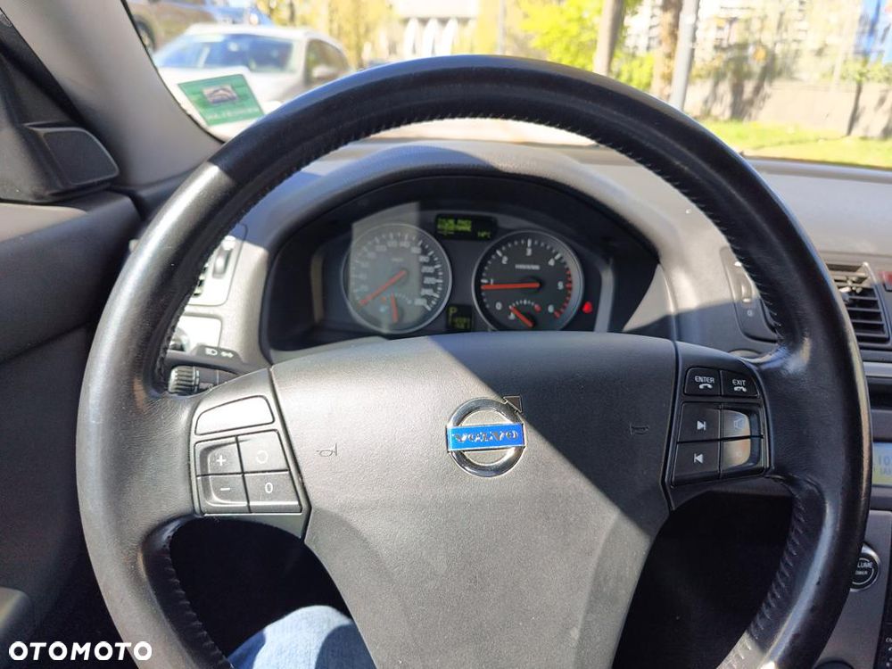 Volvo V50 - 9