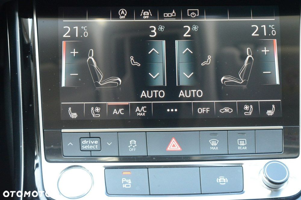 Audi A8 - 30