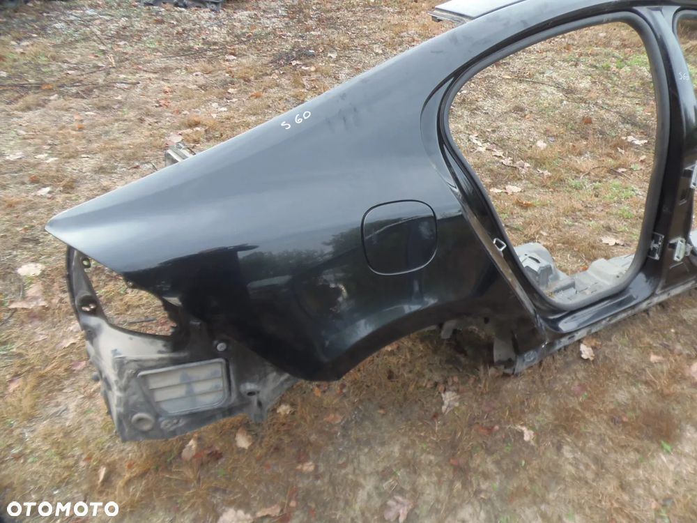 BŁOTNIK ĆWIARTKA TYŁ PRAWY VOLVO S60 II LIFT 2016 - 2