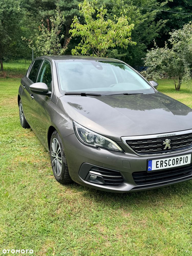 Peugeot 308 PureTech 130 Allure - 1