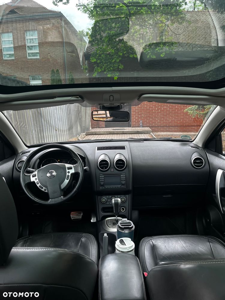 Nissan Qashqai 2.0 dCi 4x4 Tekna Premium - 8