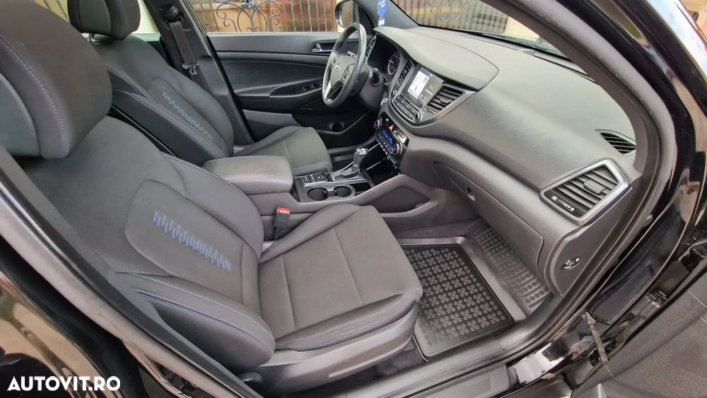 Hyundai Tucson blue 1.7 CRDi 2WD DCT Premium - 28