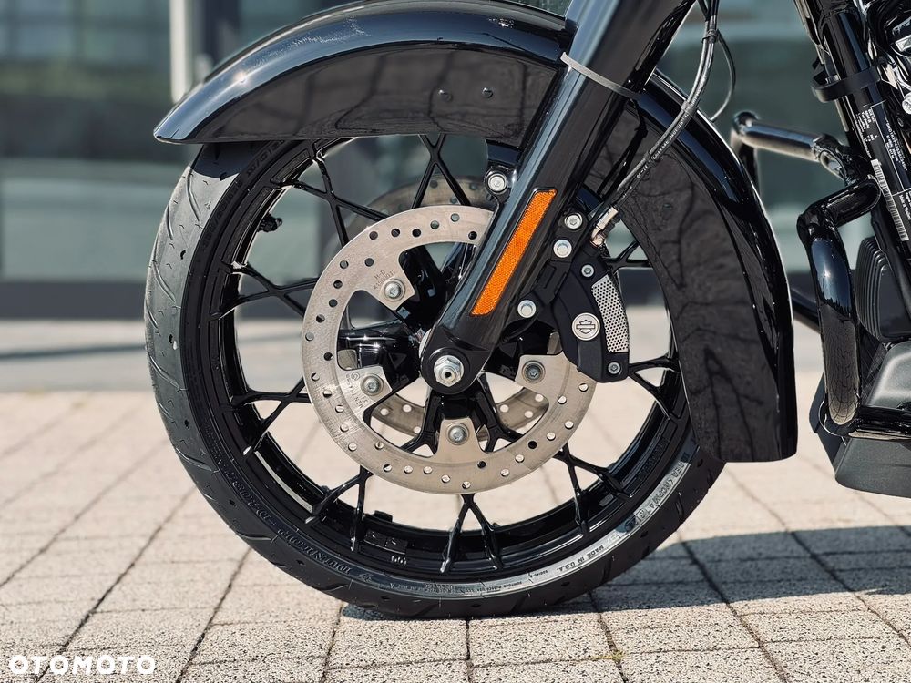 Harley-Davidson Touring Road King - 18