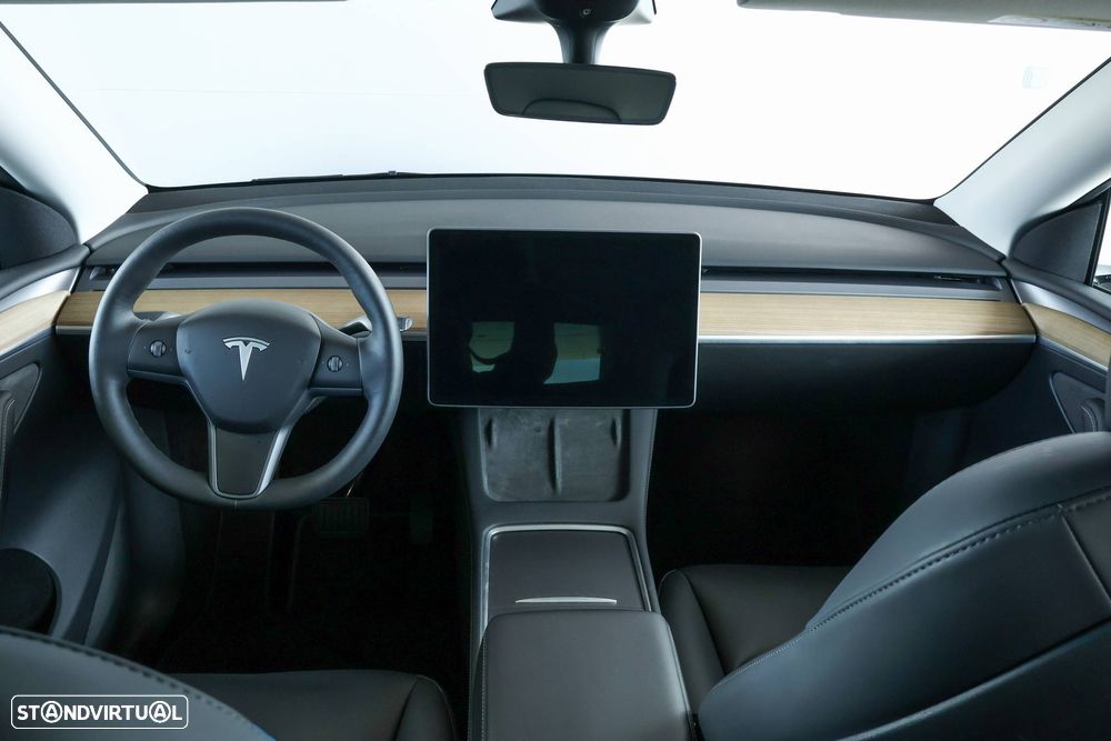 Tesla Model Y Performance Tração Integral - 15