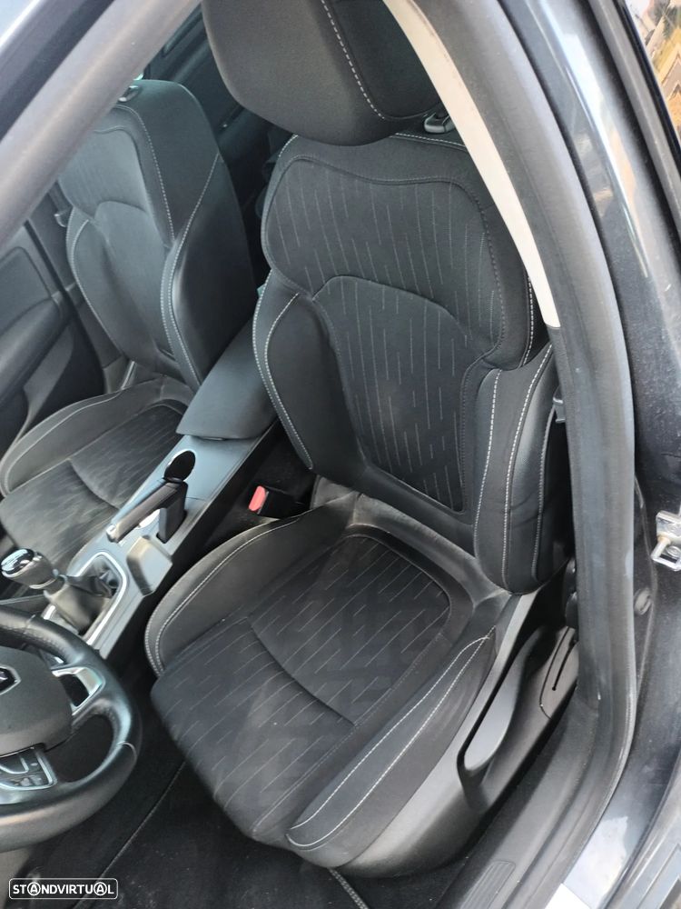 Renault Mégane Sport Tourer 1.5 Blue dCi Limited - 5