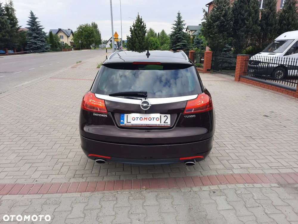 Opel Insignia 2.0 Turbo Design Edition - 11