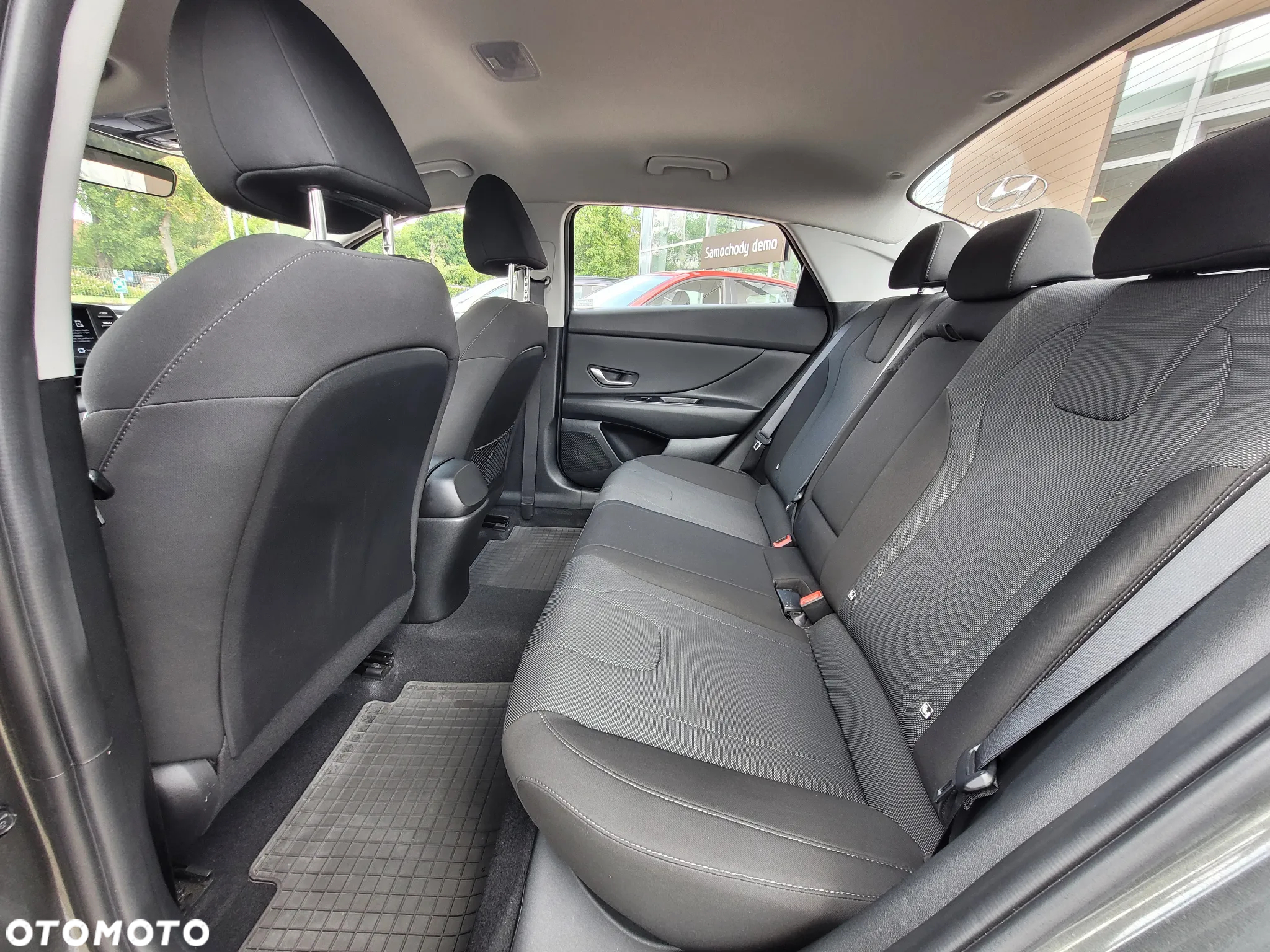 Hyundai Elantra 1.6 Modern - 15