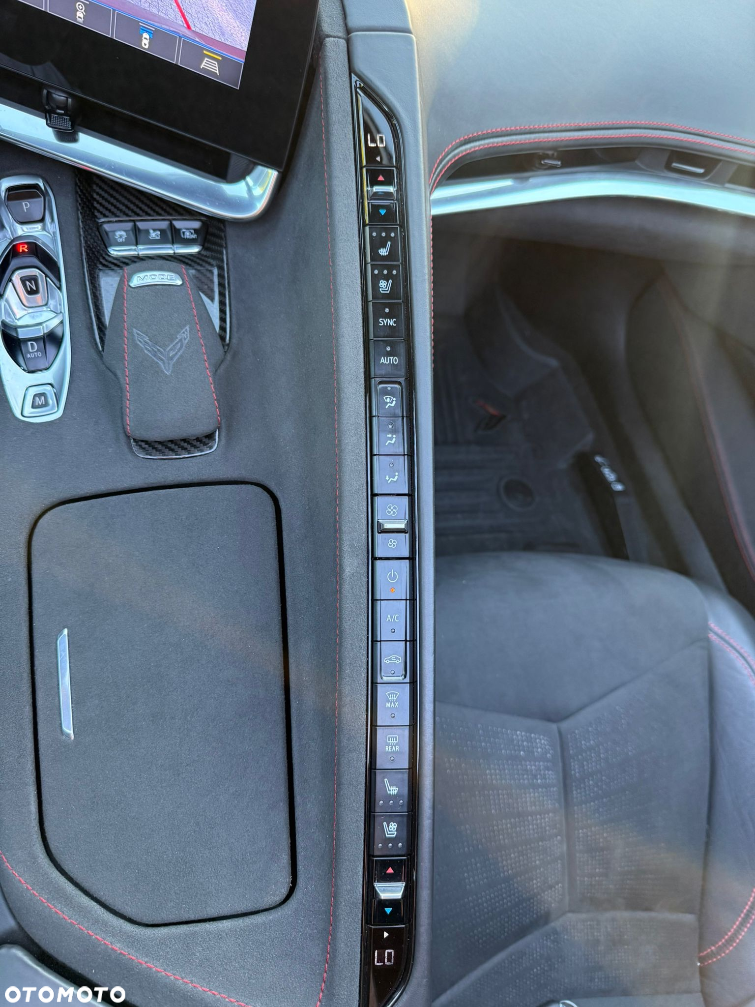 Chevrolet Corvette Stingray 3LT 6.2 V8 Automatik - 20