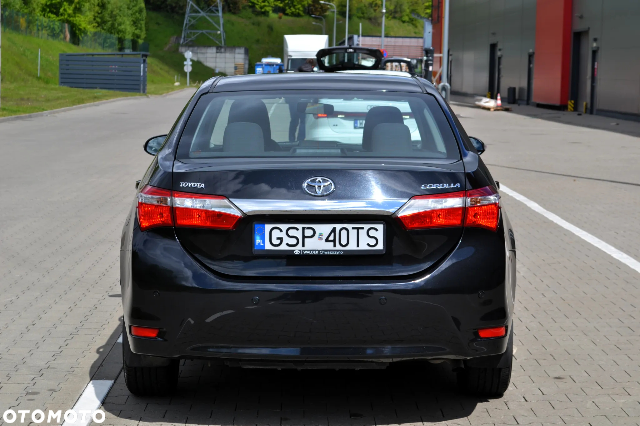 Toyota Corolla 1.6 Premium + - 31