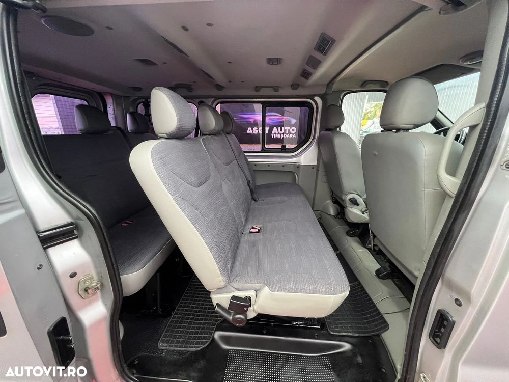 Renault Trafic - 15