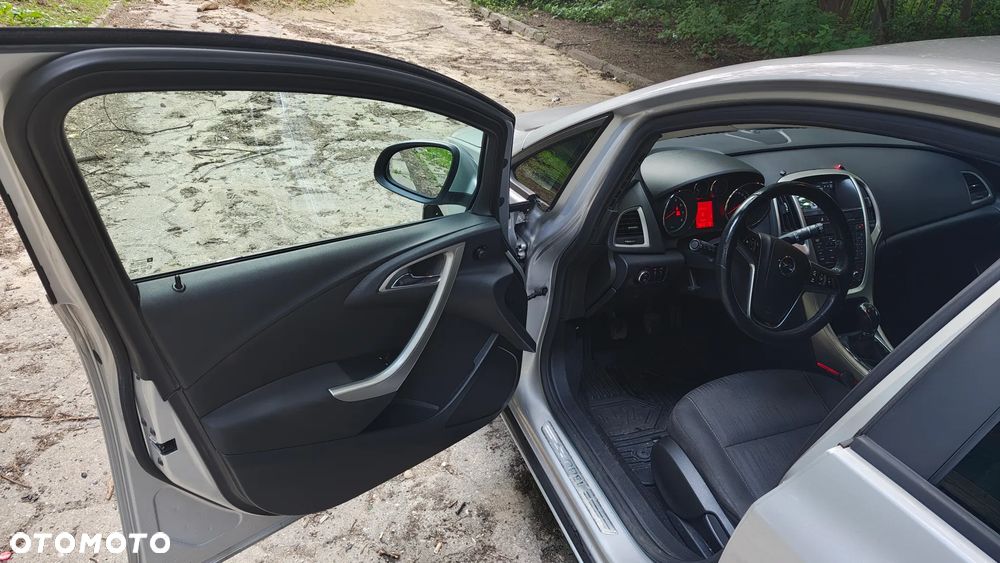 Opel Astra 1.4 T Cosmo - 8