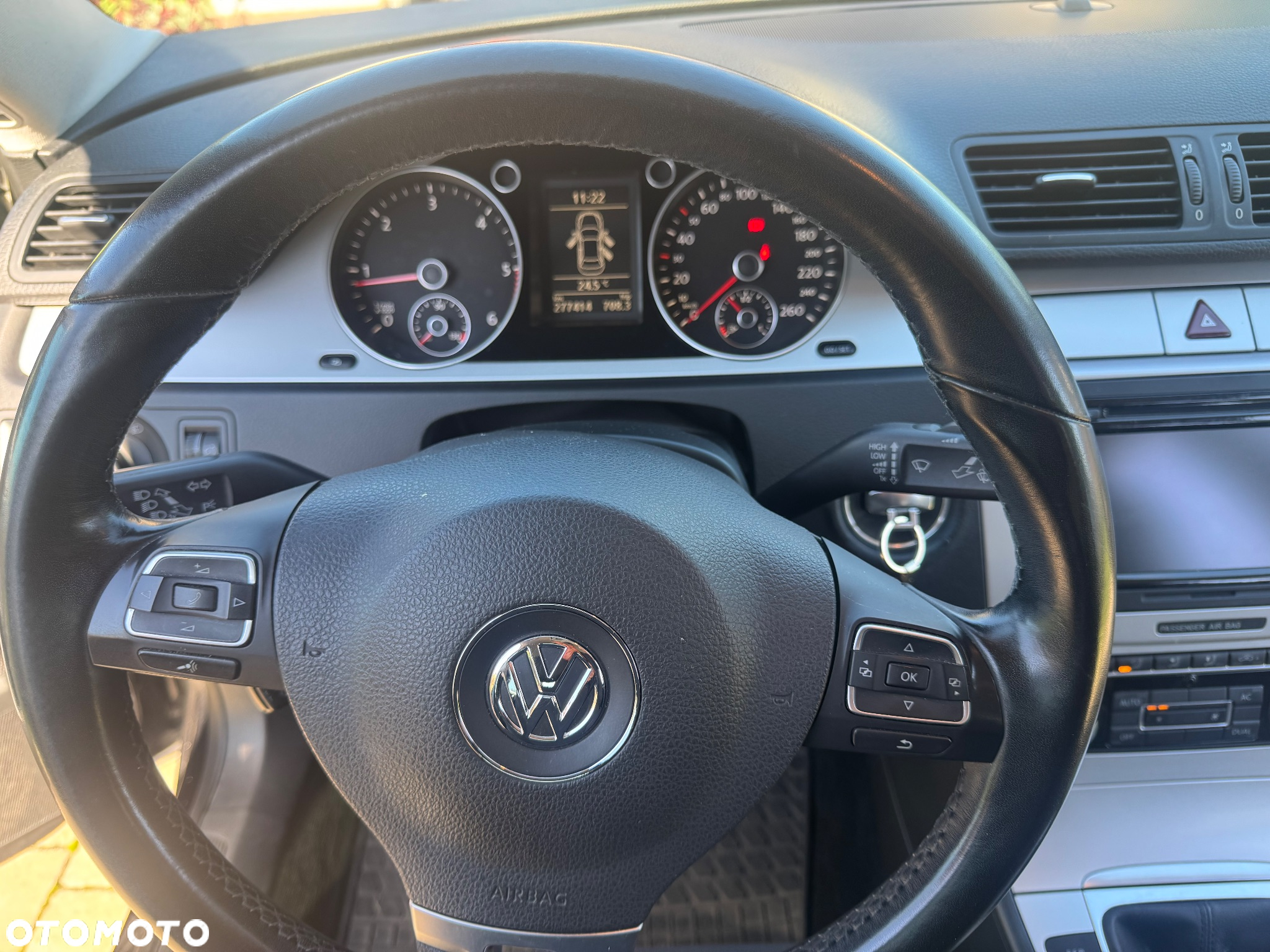 Volkswagen Passat 2.0 TDI DPF Comfortline - 4