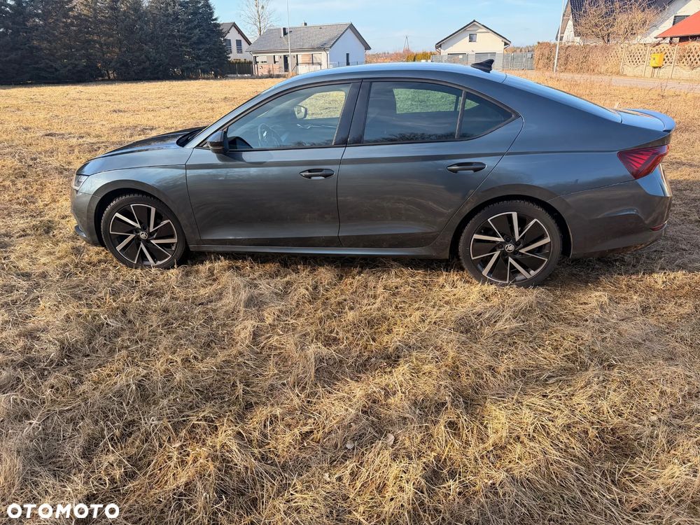 Skoda Octavia 2.0 TDI Style DSG - 2