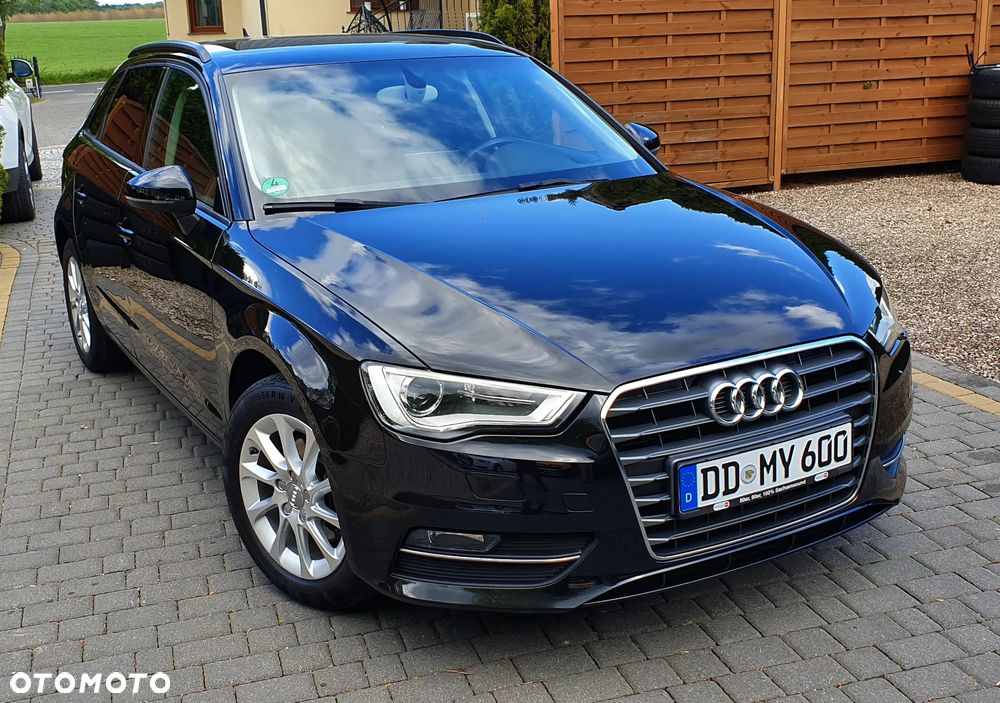 Audi A3 Sportback - 3